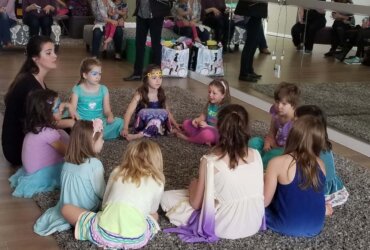 Music for Kindergarten (Early Music Education 3-5 year olds)